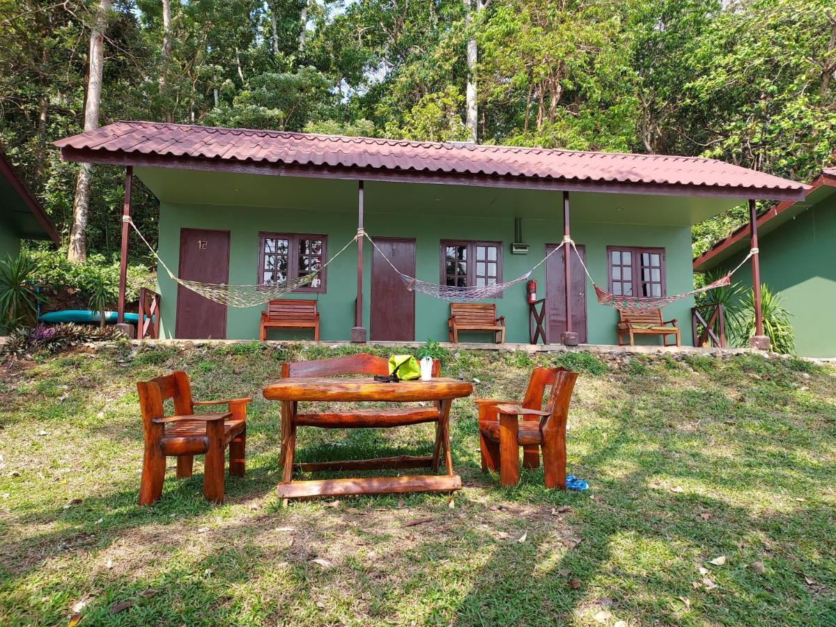 Cliff Cottage Ко Чанг Екстериор снимка